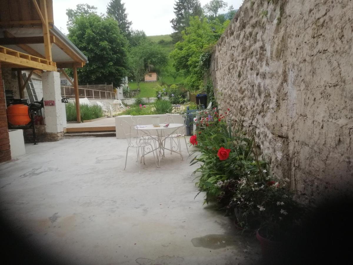 Bryan Daire Saint-Jean-en-Royans Dış mekan fotoğraf